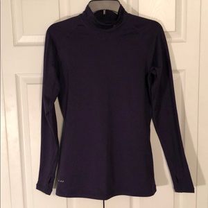 Nike Pro Combat Fitted long sleeve w/ thumb holes